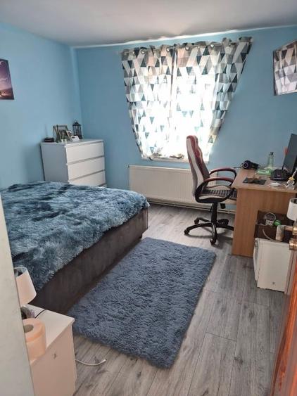 Vilă 4 camere de vânzare in orasul Techirghiol. Casa este compusă din P+1 . La p - 2