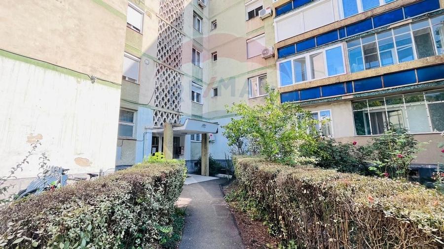 Garsoniera zona Rogerius - 1