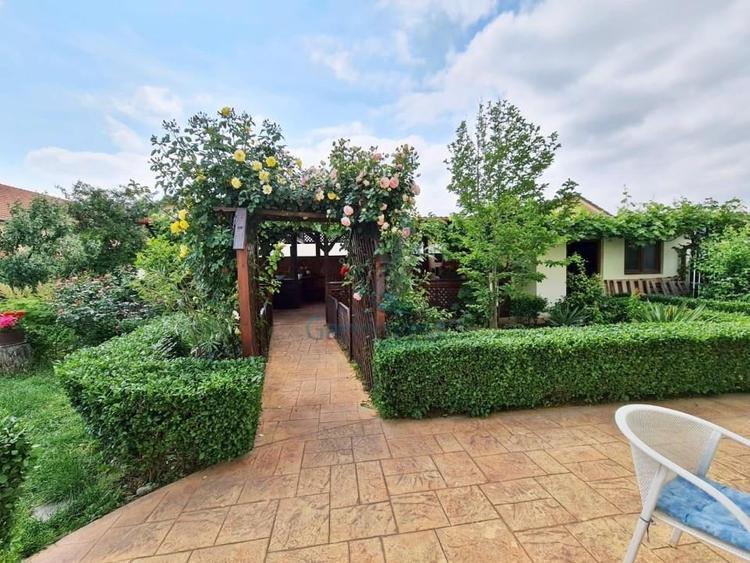 Vilă vintage modern, deosebită, de vanzare, zona Grigorescu, Oradea - 4