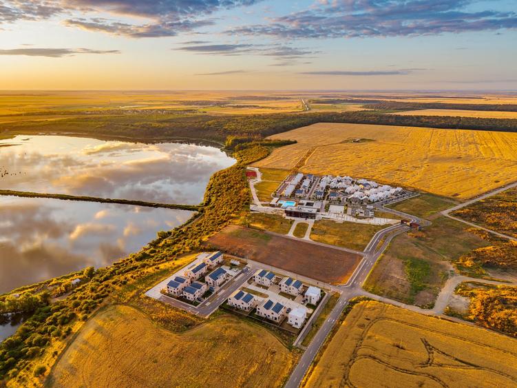 CUIB 5, LIZIERA DE LAC, FAZA 1 — CASA TA LÂNGĂ LAC, LA 20 DE MINUTE DE PALLADY - 19