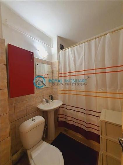 Royal Imobiliare - Vanzare apartament 2 camere, zona Nord - 12
