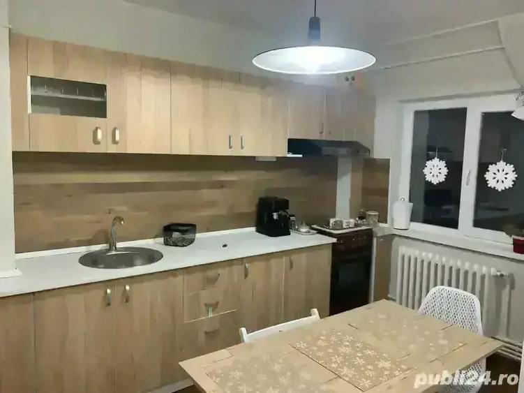 Inchiriez apartament 2 camere - 3