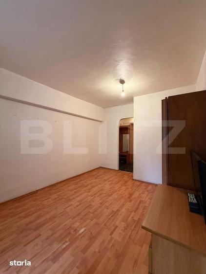 Garsoniera, 24 mp, etaj 2, zona Micro 13 - 1