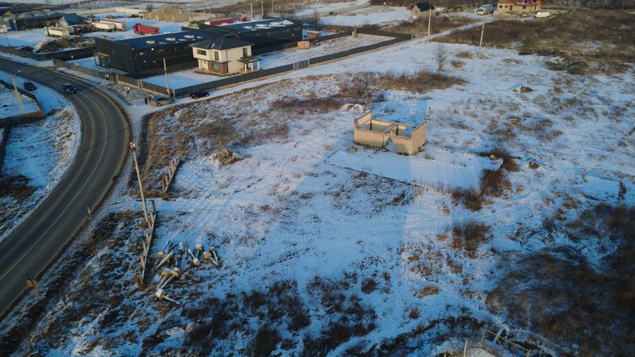 OFERTA EXCLUSIVA: Teren pentru construcție - deschidere mare la drum județean - 4