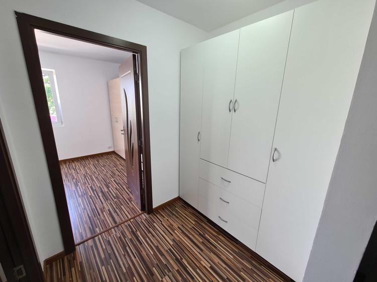 Inchiriez apartament 2 camere - Municipiul Roman, Zona Anton Pann - 3