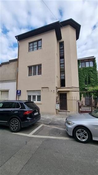 2 camere, Foisorul de Foc - 3