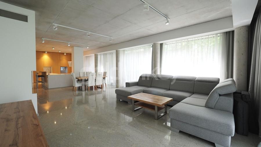 Vila minimalista pe o strada selecta si linistita - 4