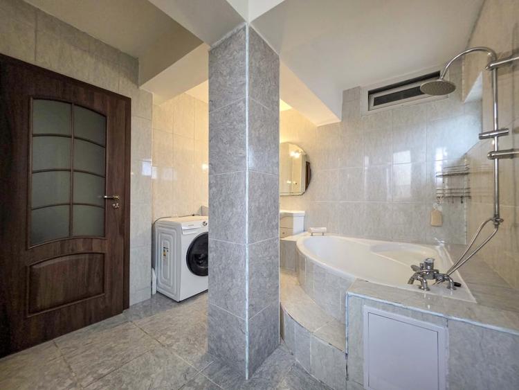 Cladire de vanzare D+P+3E+M, zona Stadion, Pretabil pentru diferite activitati. - 11