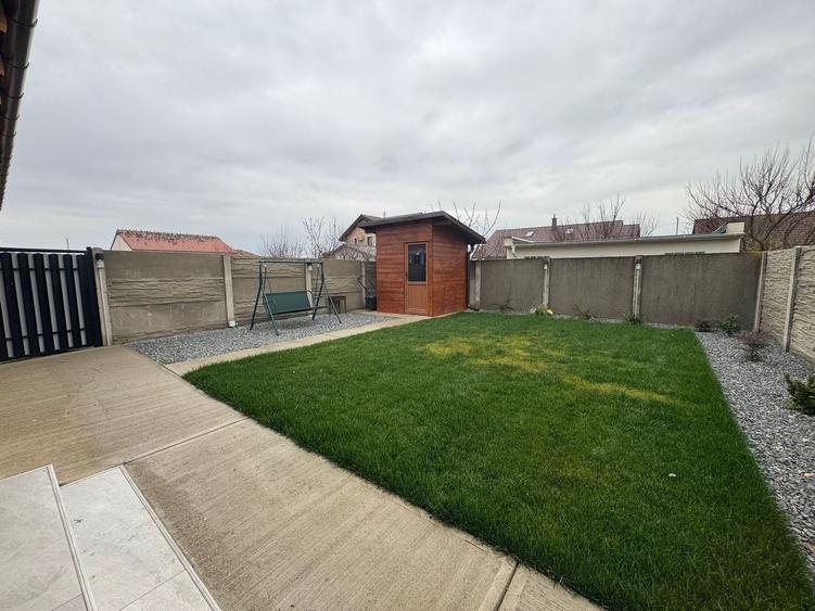 Duplex pe parter în Albina Despartit prin baie - Complet mobilat utila - 10