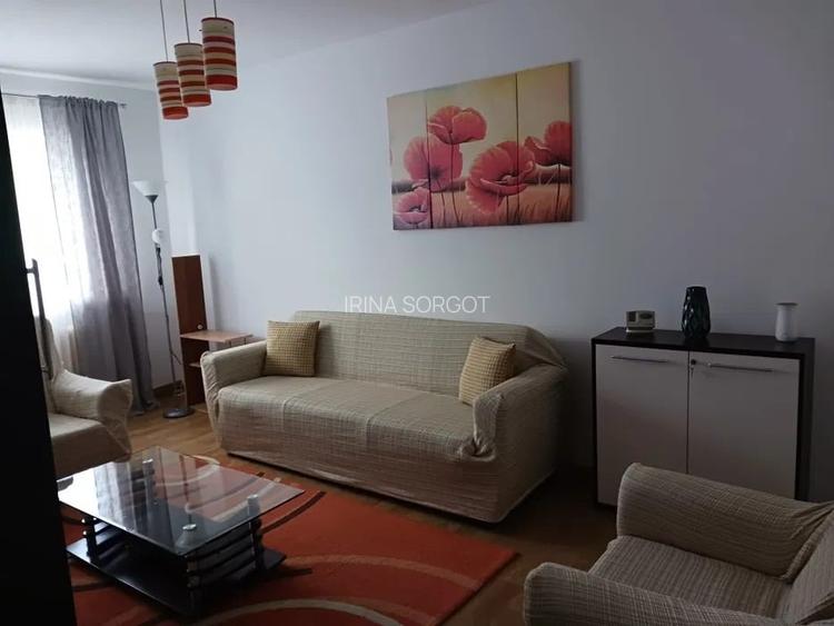 Apartament cu 2 camere decomandat în Galata Apartament cu 2 camere decomandat în Galata