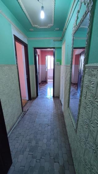 Ap. 3dec. Micro 38, etaj 3, 68mp - 1