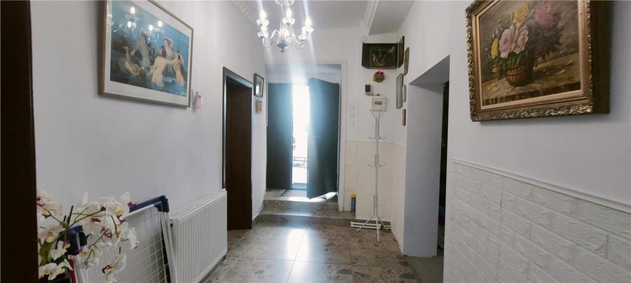 APARTAMENT ULTRACENTRAL , PIATA UNIRII, CUZA VODA 70 MP PLUS CURTE - 5