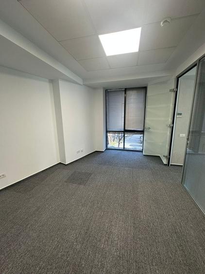 Comision 0! Spatii birouri in zona Dacia - Mosilor -  140mp - 24