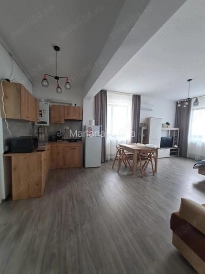 Studio Mamaia nord vizavi de lidl mobilat ?i utilat open space se inchiriaza
