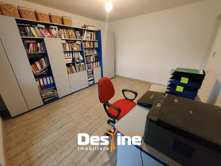 VALEA ADANCA - Casa STIL GRECESC 5 camere P+1+POD, 200 mpU - 3