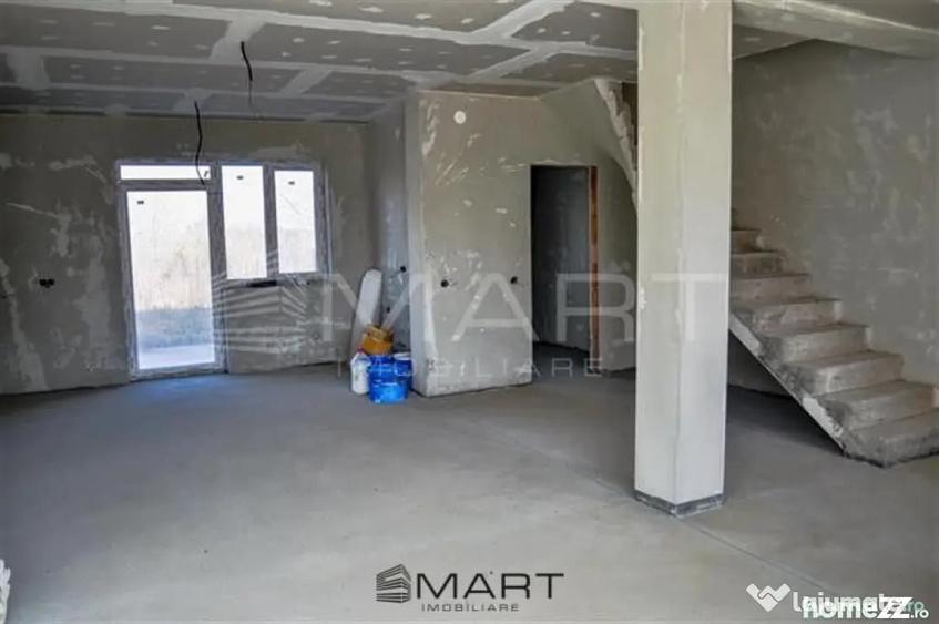 Casă cu 4 camere cu Teren 240 Mp în Șura Mică