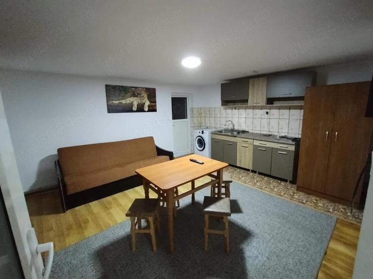 Inchiriez apartament 2 camere - 7