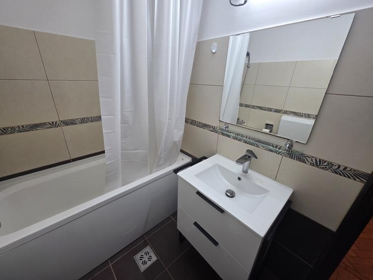 Sala Palatului Cismigiu Inchiriere garsoniera dubla etaj 1 centrala - 12