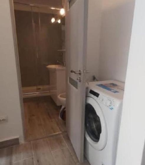 Proprietar închiriez ap 3 cam decom Metrou Ressu 5 min , piața , școli, parc - 10