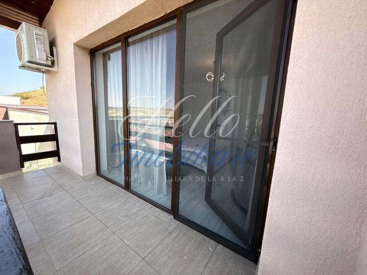 Duplex cu 4 camere cu Garaj în Florești