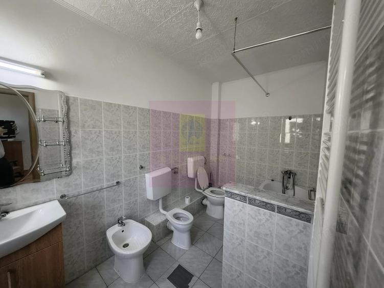 Casă cu Teren 280 Mp în Antiaeriană