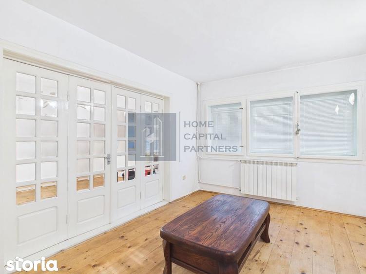 Casă cu 6 camere cu Teren 1690 Mp în Gruiu