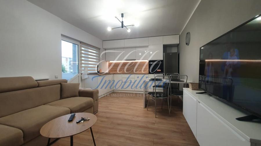 Apartament cu 3 camere decomandat în Între Lacuri