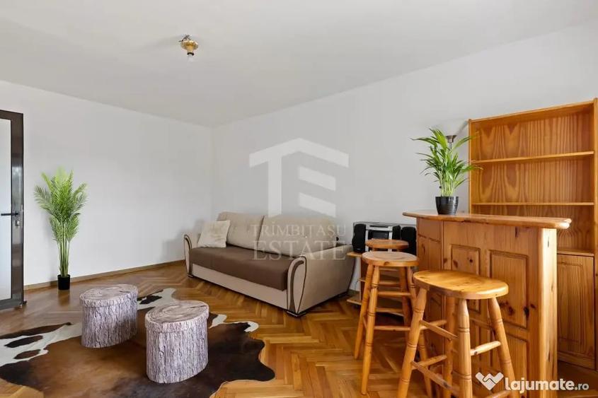 Apartament cu 2 camere decomandat în Aradului
