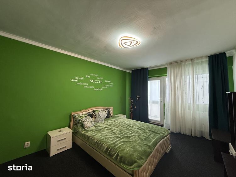 Apartament cu 3 camere în Aradul Nou