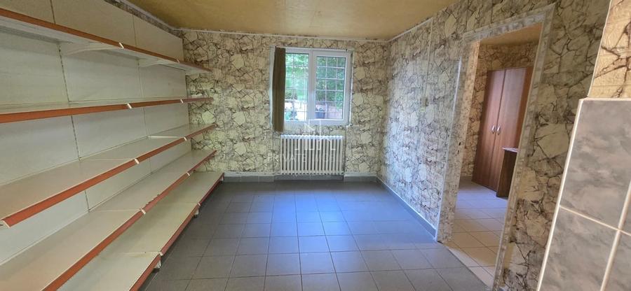 Spațiu comercial, de 70 mp, în Libertății