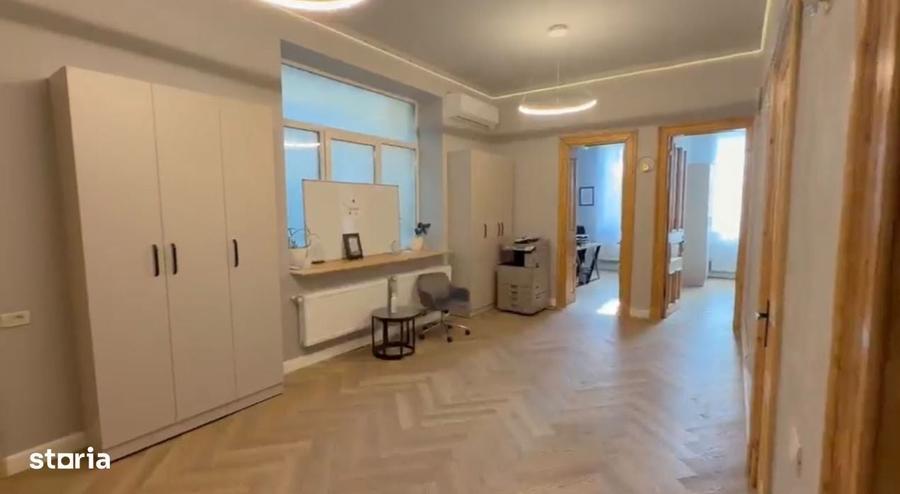 Spațiu comercial, de 125 mp, în Central