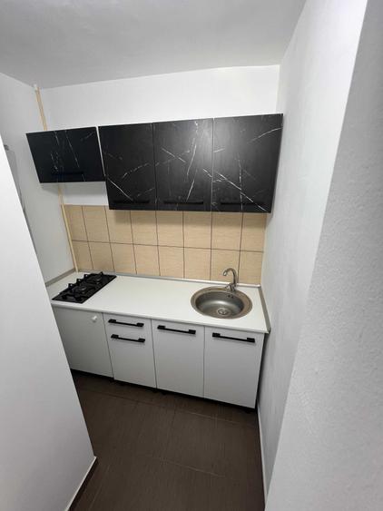 Garsonieră semidecomandată în Micălaca