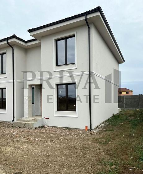 Casă cu 3 camere cu Canalizare în Calea Urseni