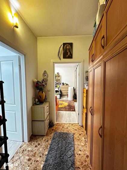 Casă cu 4 camere cu Teren 140 Mp în Centrul Civic