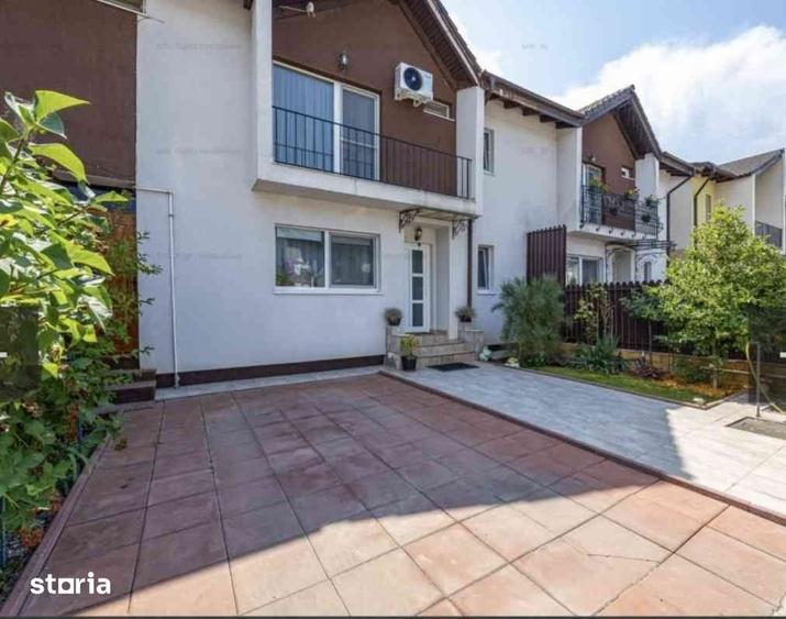Casă cu 5 camere cu Teren 227 Mp în Sânpetru