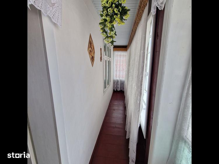 Casă cu 6 camere cu Teren 2676 Mp în Central
