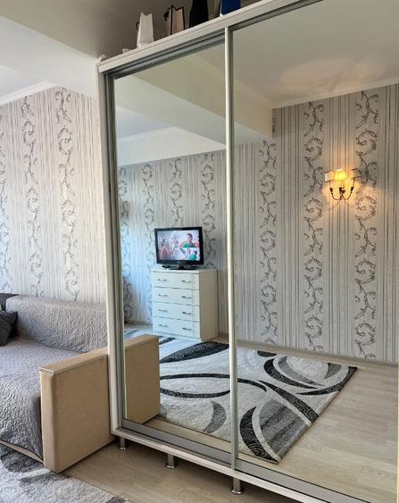 1 camera de inchiriat Edgar Quinet - 11