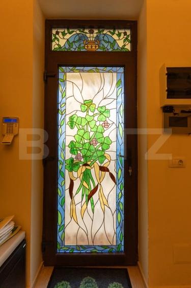 Vila exclusivista, de vanzare, cu 8 camere, 400 mp, zona Peris - 10