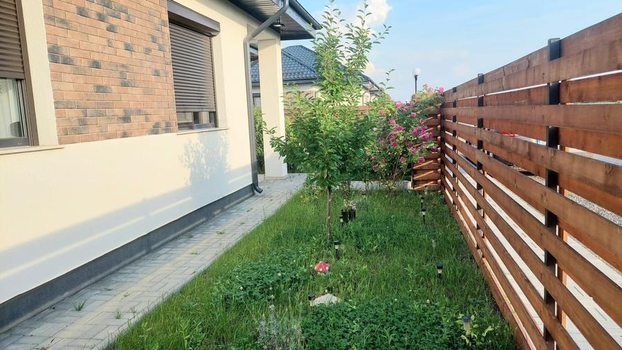 Casa individuala in Corbeanca, mobilata si utilata, gata de locuire. - 9