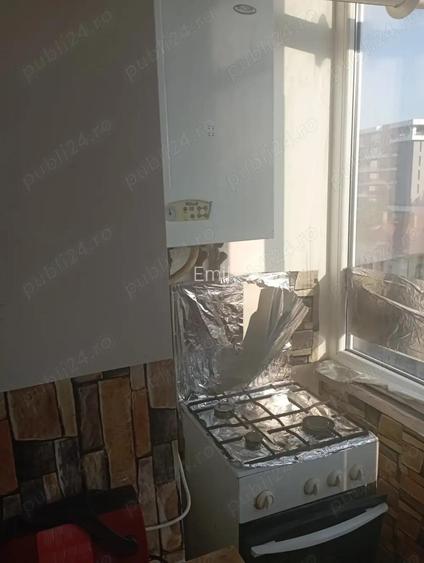 Garsoniera ultracentral IC BRATIANU ETAJ 4din4 decomandata cu 2 balcoane ,centrala , 40mp 59900euro