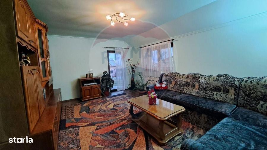 Casa de vanzare in Alba Iulia, zona Schit - 2