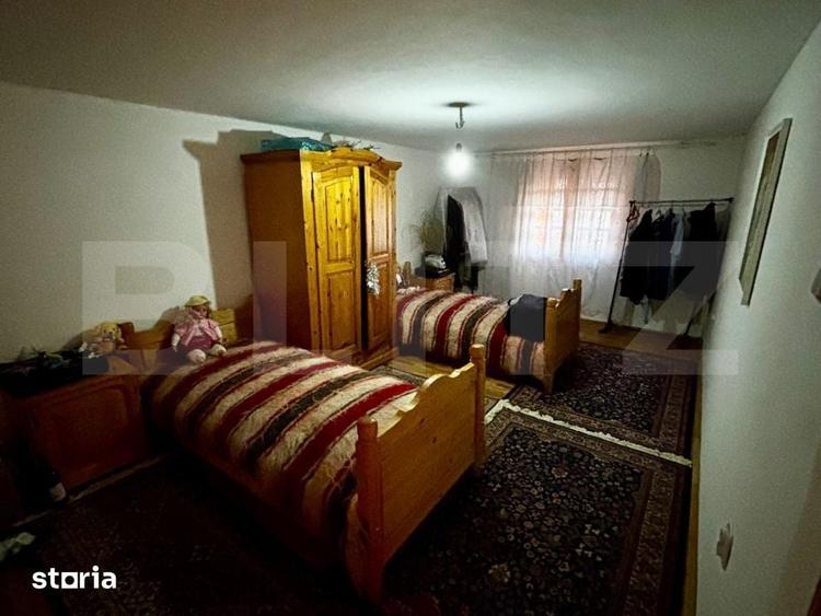 Casă cu 5 camere cu Teren 372 Mp în Bariera Vâlcii