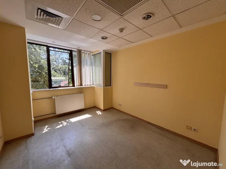 Spațiu comercial, de 130 mp, în Barbu Văcărescu