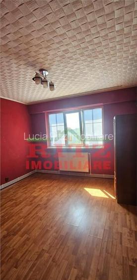 OFERTA!!! Apartament 3 camere Centru!!!!