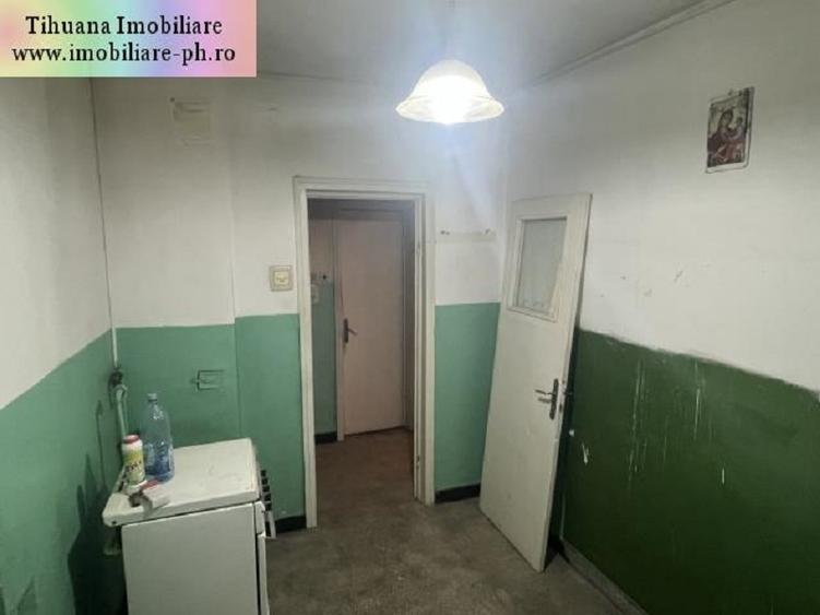 Apartament 2 camere de vanzare : Democratiei - 8