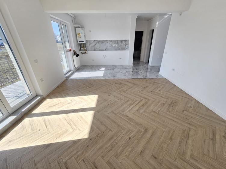 Apartament 3 Camere + Curte - Dobroesti - 3