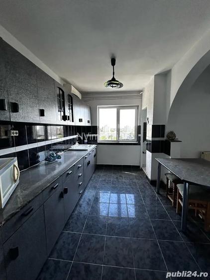 Apartament cu 3 camere de vanzare