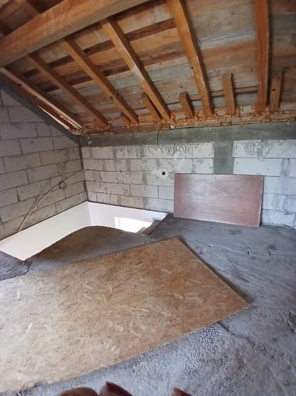 Casa spatioasa P+M cu teren generos - Agigea, Zona Stadion - 7