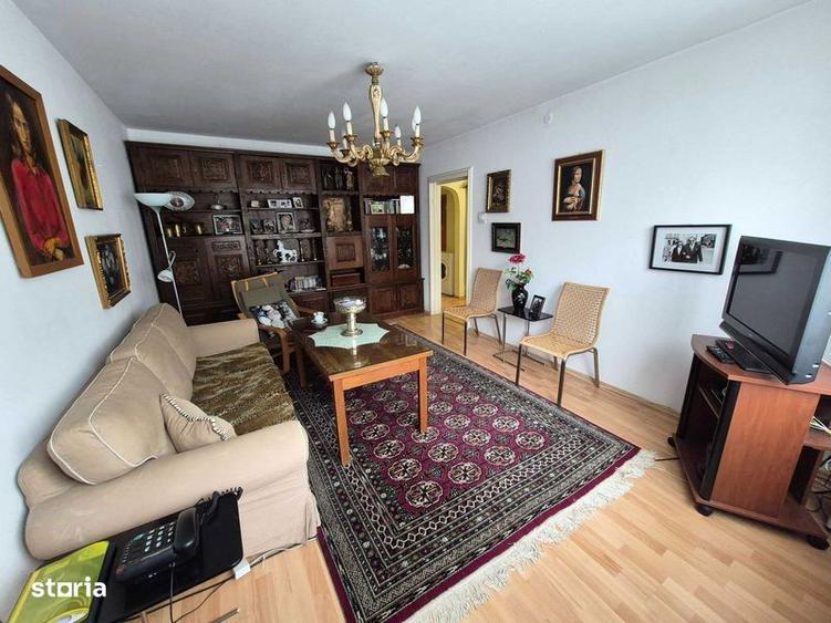 Vanzare 3 camere Brancoveanu - 2