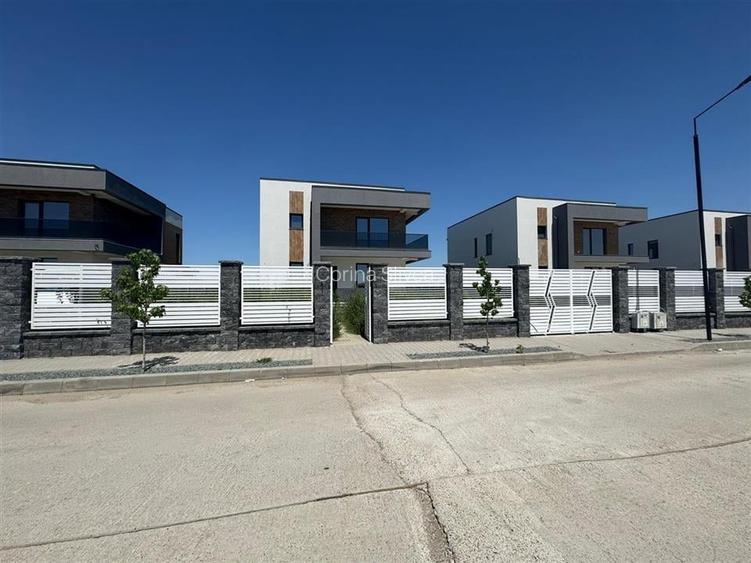 Sp comercial Vila, 154 mp, 2025, P+1, zona de Nord, finisaje premium Sp comercial Vila, 154 mp, 2025, P+1, zona de Nord, finisaje premium